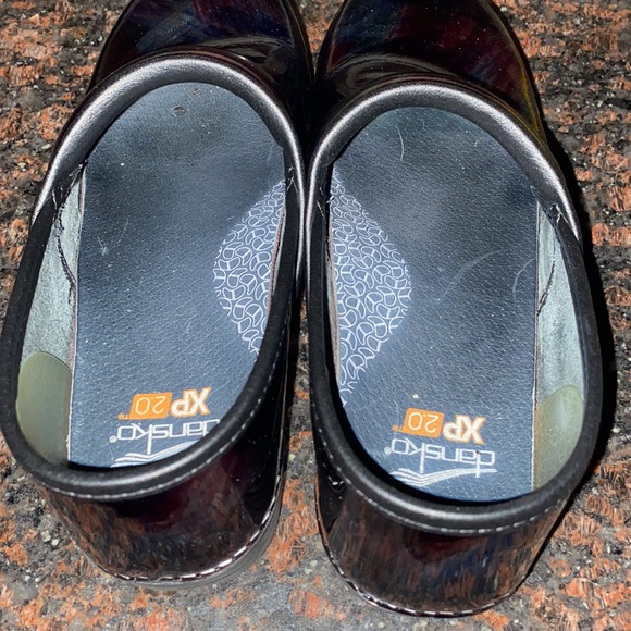 Dansko XP 2.0 Color Sweep Clogs - Picture 3 of 3